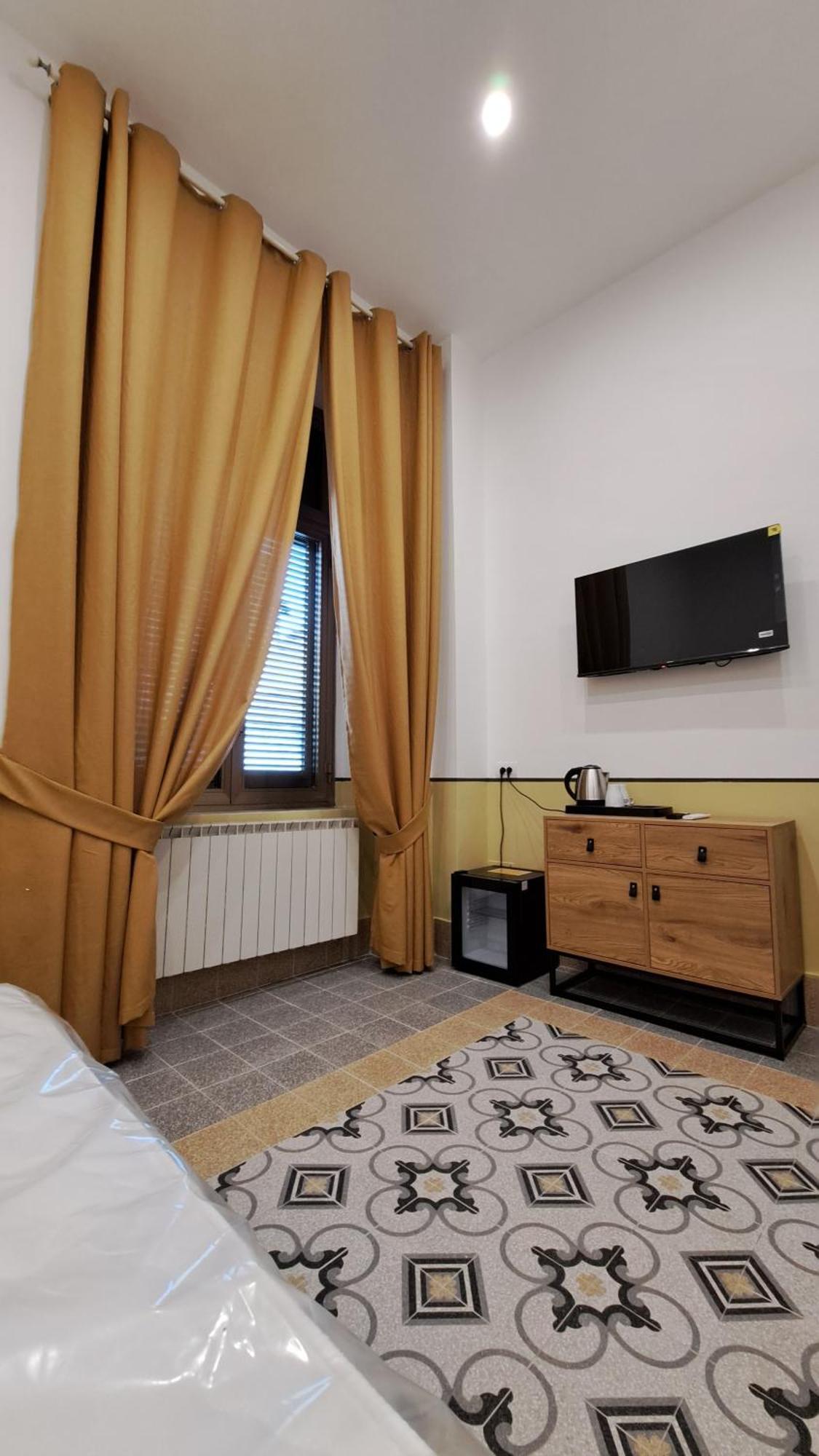 Affittacamere Meublè Santa Chiara Napoli