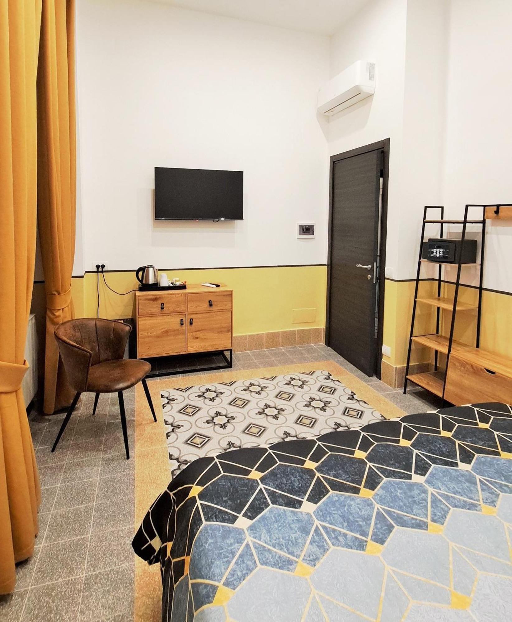 Meublè Santa Chiara 3* Napoli