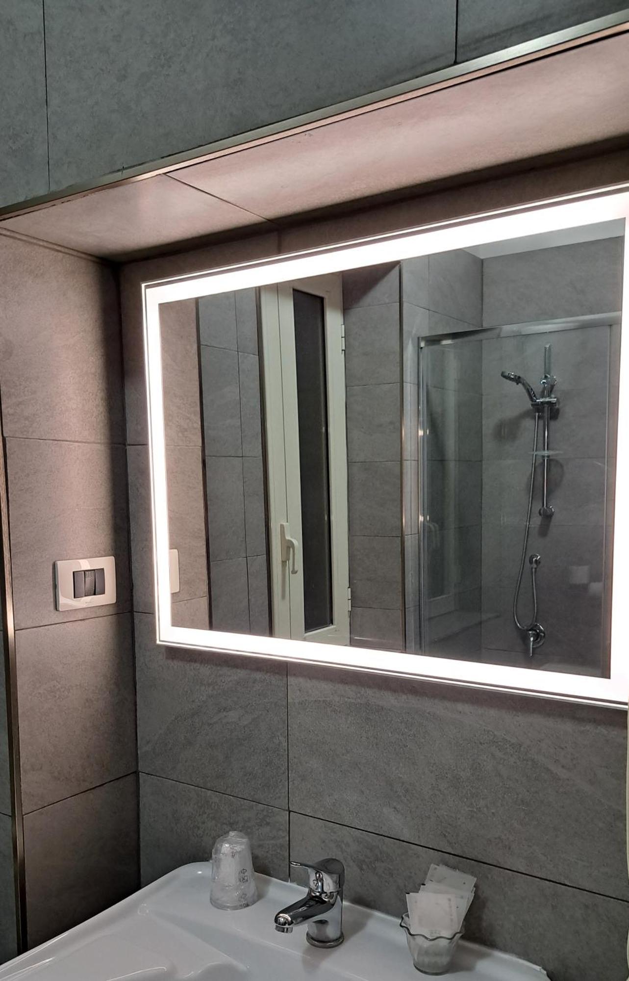 Meuble Santa Chiara Gasthuis 3*